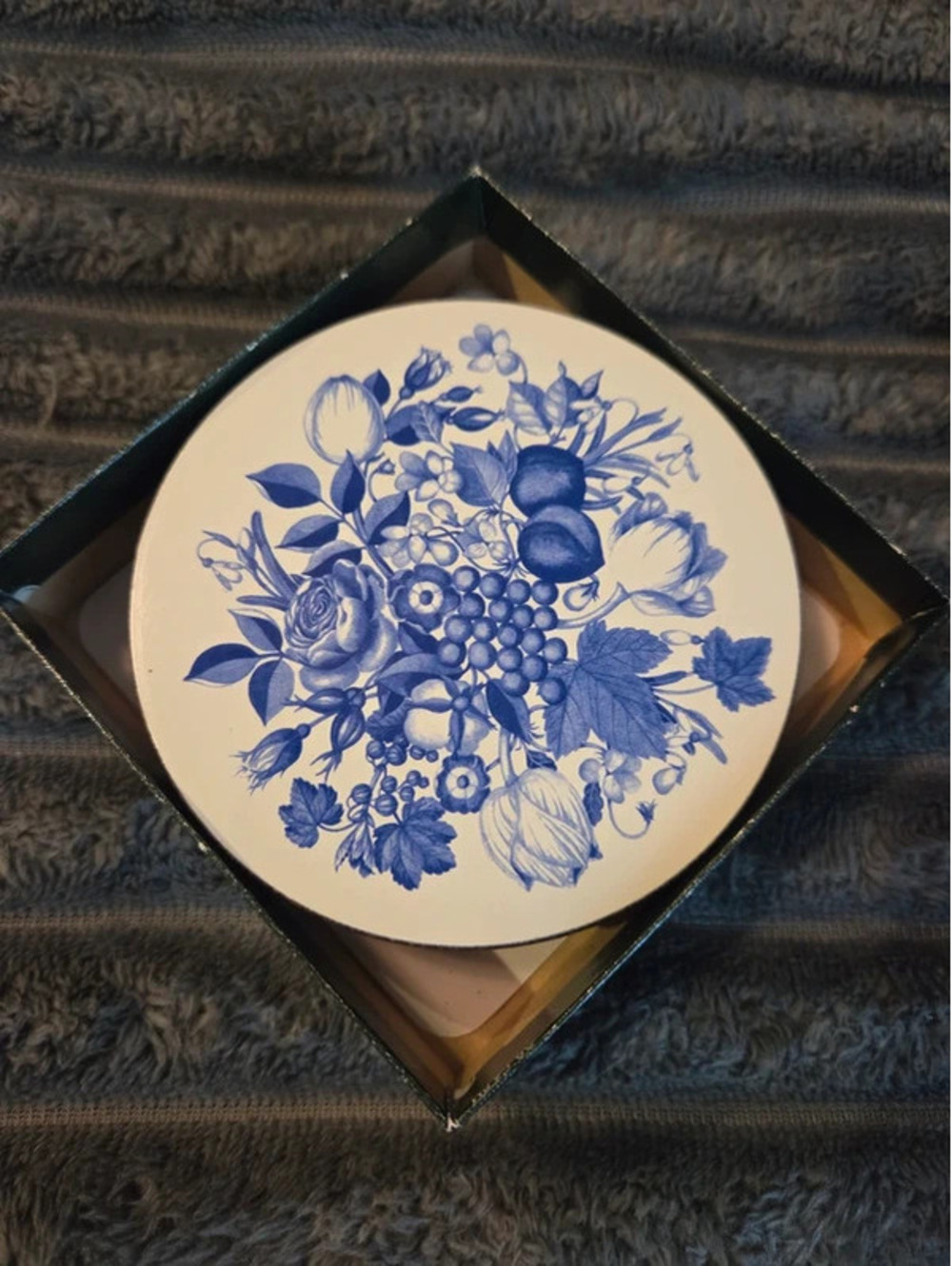 Set of 6 "Harvest Blue" assorted motif drink coasters